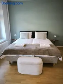 Apartments in Zelgstrasse-Zurich - Image 1