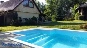 Dom Grabowa z sauną , podgrzewanym basenem i balią z hydromasażem - Image 2