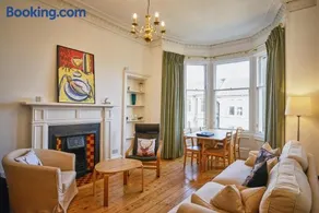 Comely Bank Apartment - Image 1