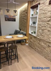 Apartamento Camino Catedral Pamplona - Image 4