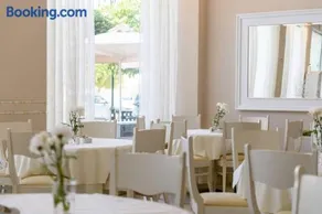 Hotel Timoleon - Image 3