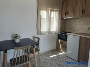Georgia's beach house - Image 4