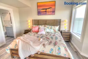 Spouting Horn 1 Bedroom 1 Bathroom Apts - Image 2