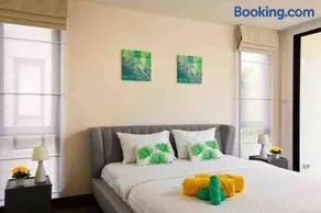 Big Lucky home in Laguna park - Image 1