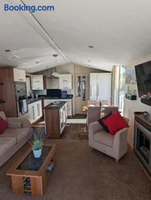 Lovely and Bright Caravan Haven Littlesea with views across the Fleet Lagoon - Image 2