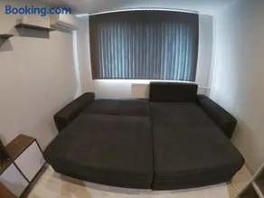 Apartment 7 - Image 3
