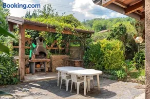 Villa avec jardin, barbecue et terrasse | Vue montagne | Adaptée au travail à distance - Image 2
