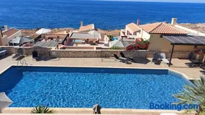 Seaview Tranquility Steps from the Ocean & Stunning Sunsets - Image 1