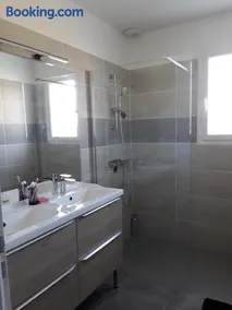 Maison individuelle neuve avec piscine - Image 4