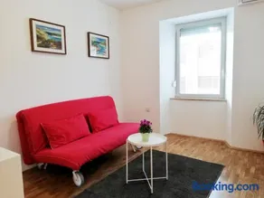 City center apartment - Image 2