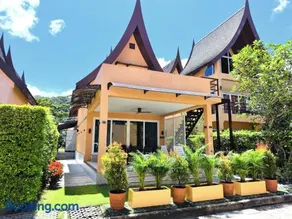 Blue Haven Bay Resort Apartments - Image 2