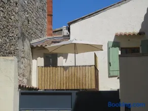 Appartement centre historique avec Terrasse au porte de la Camargue - Image 2