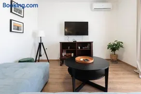 Seafront apartment Elona - Image 3