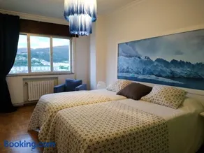 Piso con excelentes vistas - Image 1