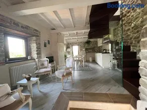 Iris Country House - Image 2