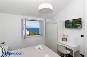 Apartments Ban - Image 5