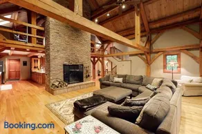 Glen Road Lodge - Image 1