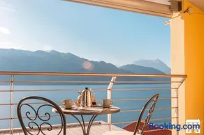 SCRIGNO SUL LAGO by Design Studio - Image 1