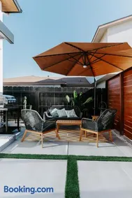 Chic Casita w BBQ, Patio, Backyard - 4 min to SDSU, 15 mins to beach, Unit B - Image 3