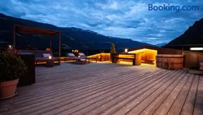Alpenchalet Apartments - Image 1