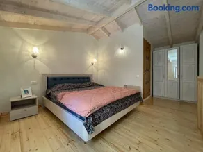 Valeria’s Apartments - Image 1