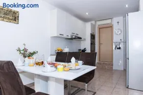 Apartman LUKA Vila Vesa Promajna with garden garage optical internet - Image 4