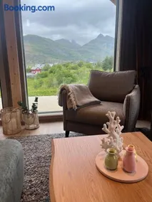 Lofoten Arctic Cabin - Image 3