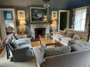 Neidpath Castle Cottage - Image 3
