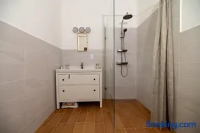 Viktória Kőház Köveskál - Image 2