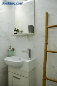 Holistic Stay - Image 2