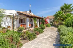 Cottage 50 m From the Beach Up to 4 Guests - Image 1