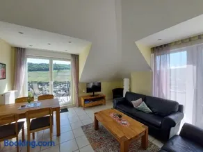 Ferienwohnung Panoramablick - Waldrandnähe - Weitblick - Ostbalkon und Südloggia - Image 1