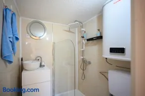 Sutjeska Glamping Domes - Image 3