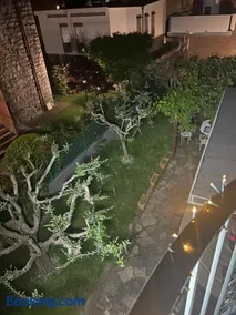 Nuova Casa vacanze nonna Prassede con giardino e posto auto - Image 2