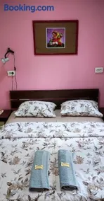 Стаи за гости ОРЕХА Троян Private rooms Oreha - Image 2