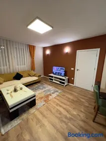 Besim Apartament - Image 4