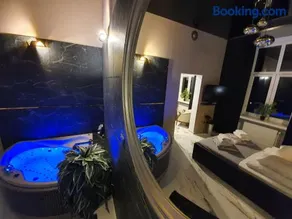 Apartament z jacuzzi Kraków Rynek - Image 4