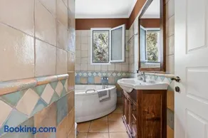 VK Villas - Image 3