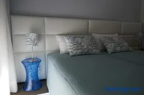 Two Churches Apartment - Image 1