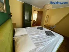 "Indian Summer" Apartment - Image 1