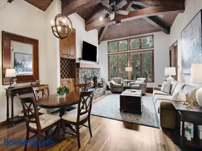Seasons Lodge 206 - Image 2