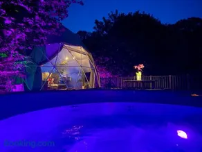 Sunridge Geodome with private Hot tub - Image 5