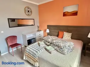 Bright and spacious apartment with a balcony in quiet downtown of Ålesund - Image 2