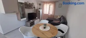Apartment Olive - Image 2