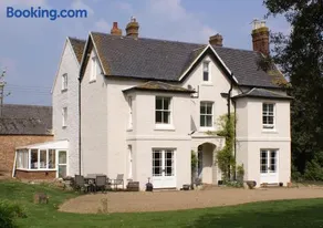 Haselor Farm B & B - Image 1