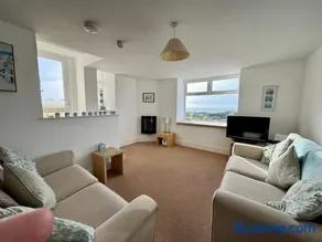 15 The CLIFF APARTMENT-2 BED- SEA VIEW - Image 5