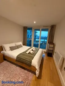 Modern Riverside Gem - Image 3