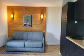 Apartment with pool at the foot of the slopes - Image 4
