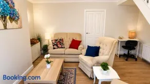 The Orchards- Rural Family & Work Friendly Home Near Durham - Image 1