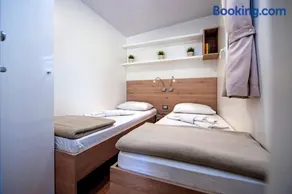 Mobile Homes Delta Marine at Campsite Lopari - Image 3